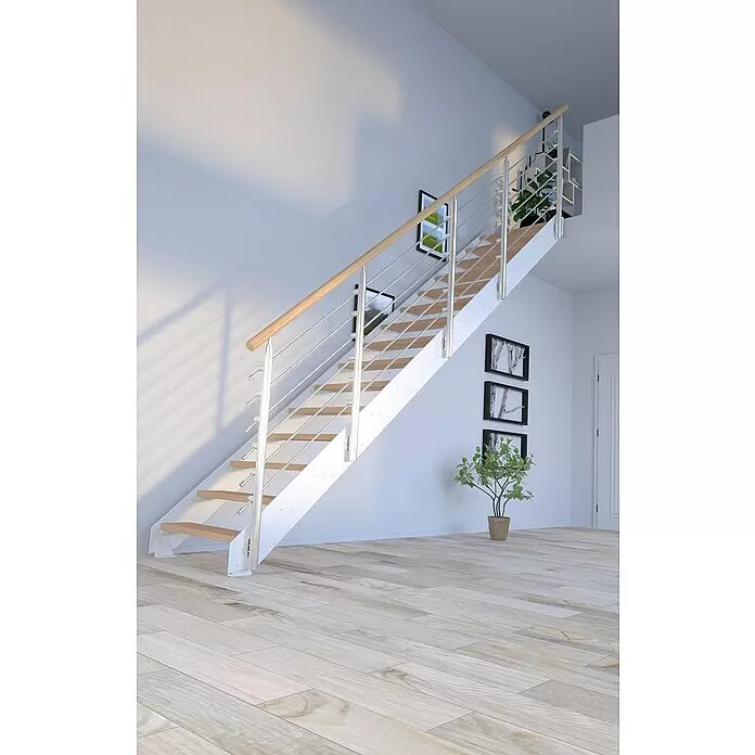 Starwood Wangentreppe Kos - Farbton Metall: RAL 9003, Breite: 89 cm, Eiche, Geschosshöhe: 260 cm - 320 cm, Gerade, Designgeländer unbehandelt, Stufen farblos geölt - Moderne Innentreppe mit hellen Holzstufen, weißen Wangen, Edelstahlgeländer und Holzhandlauf, in einem modernen Zuhause.