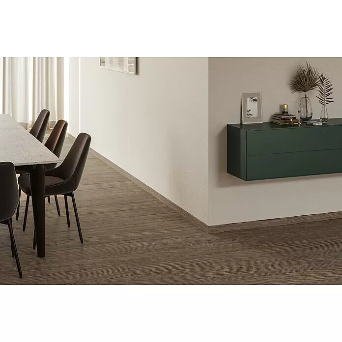 Sockelleiste XL Safia - 250 cm x 18 mm x 60 mm, MDF/HDF - Dunkelgrüne wandmontierte Konsole mit zwei Schubladen in einem modernen Essbereich.