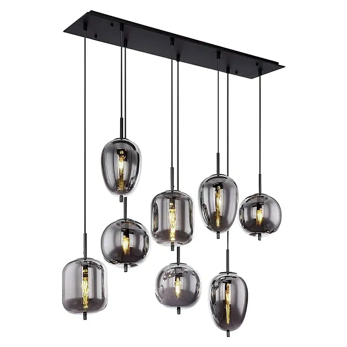 Globo LED-Pendelleuchte BLACKY - Anzahl Leuchtmittel: 8 Stk., Schwarz, 40 W, L x B x H: 102 x 44 x 37 cm, E14 - Eine moderne Hängeleuchte mit sieben rauchglasfarbenen Kugeln, die von einer schwarzen rechteckigen Halterung abgehängt sind.