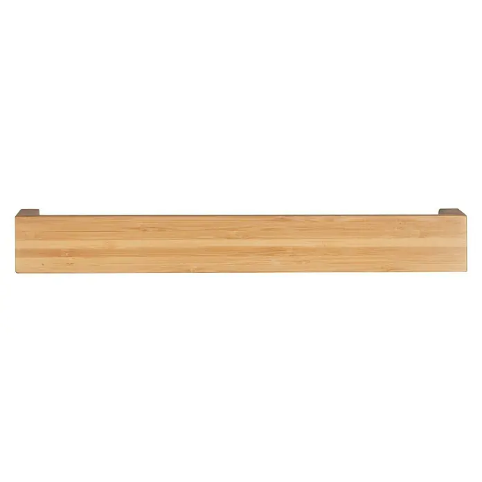 Wenko Bambusa Badregal - L x B x H: 5 x 40 x 9 cm, Bambus - Eine Holzablage mit einer hellen, natürlichen Holzmaserung auf einem schwarzen Hintergrund. Die Holzablage ist rechteckig.