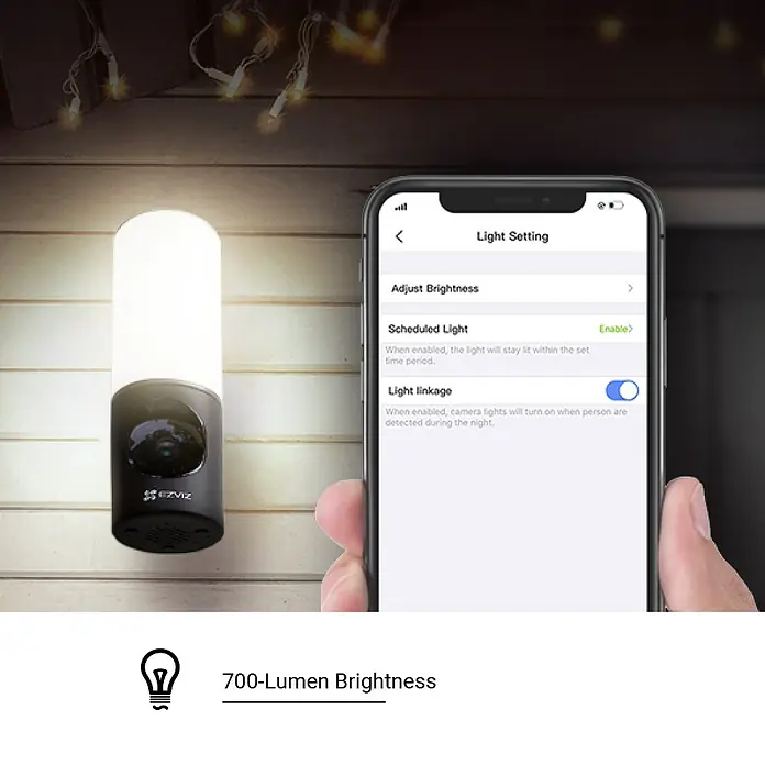 EZVIZ Überwachungskamera LC3 - Schwarz, Weiß - Intelligente Überwachungskamera mit einstellbarer Lichtfunktion, die über eine App gesteuert wird.