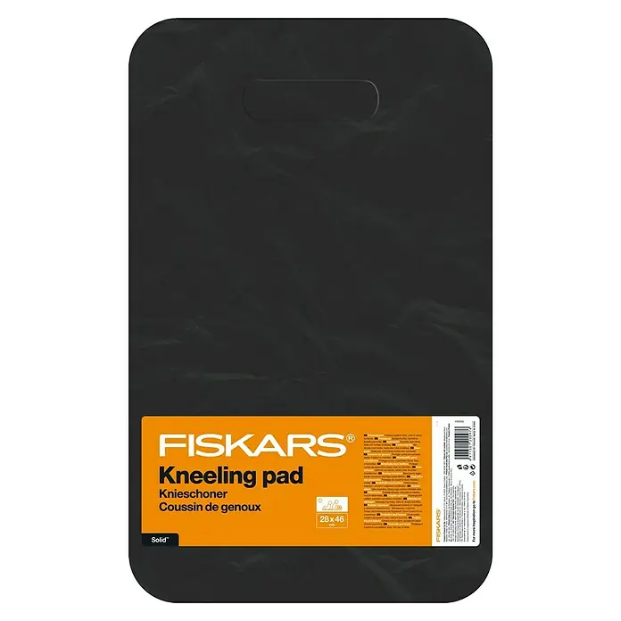 Fiskars Solid Kniekissen - Schwarz - Das Bild zeigt eine schwarze FISKARS Knieschoner-Matte, ideal für Gartenarbeiten oder andere kniende Tätigkeiten.