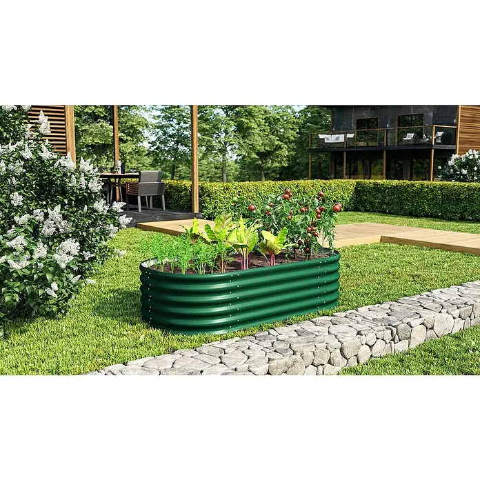 Vitavia Hochbeet Terra 401 - 162 x 82 x 40,1 cm, Zincalume®, Seegras - Grünes Hochbeet aus Metall mit Pflanzen wie Tomaten, Karotten und Rüben in einem gepflegten Garten.