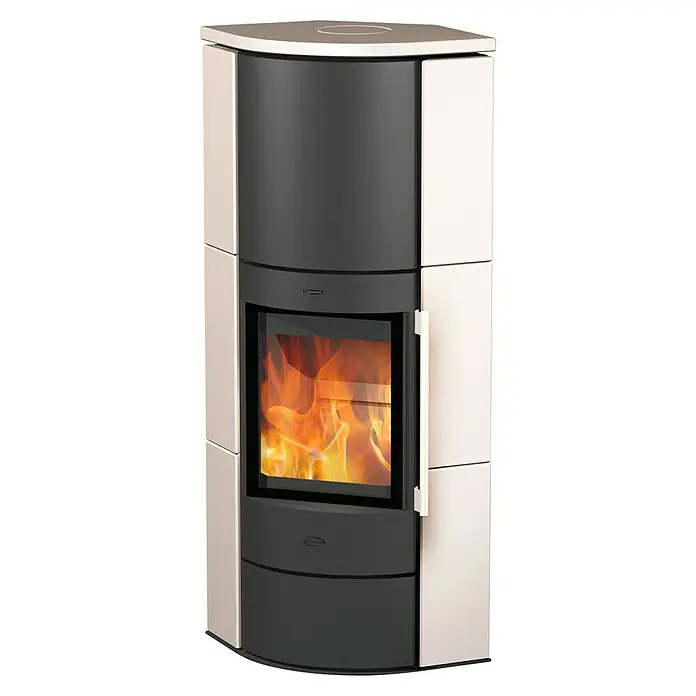 Fireplace Kaminofen Adelaide - 6 kW, Raumheizvermögen: 108 m³, Material Verkleidung: Keramik, Schwarz - Elegantes Kaminofen-Design mit weißer Verkleidung und schwarzem Korpus, das Wärme und Stil in Ihr Zuhause bringt. Blick auf das Flammenspiel.