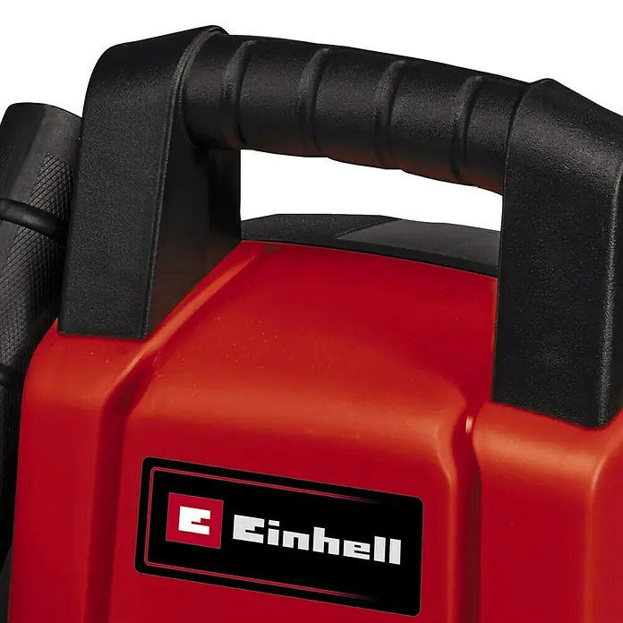 Einhell Classic Hochdruckreiniger TC-HP 90 - 1.200 W, Fördermenge: 372 l/h - Nahaufnahme eines roten Einhell-Produkts mit schwarzem Griff und Logo.