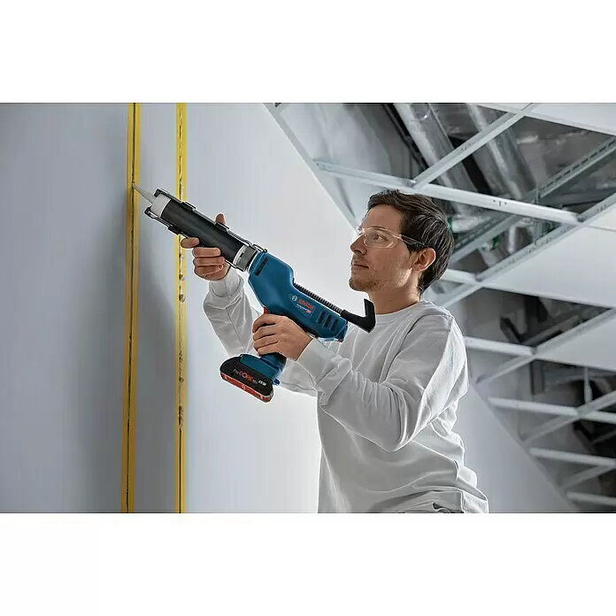 Bosch Professional AMPShare 18V Akku-Kartuschenpresse GCG 18V-310 - 18 V, Ohne Akku, Betriebsdruck: 3,5 kN - Anwendungsbeispiel