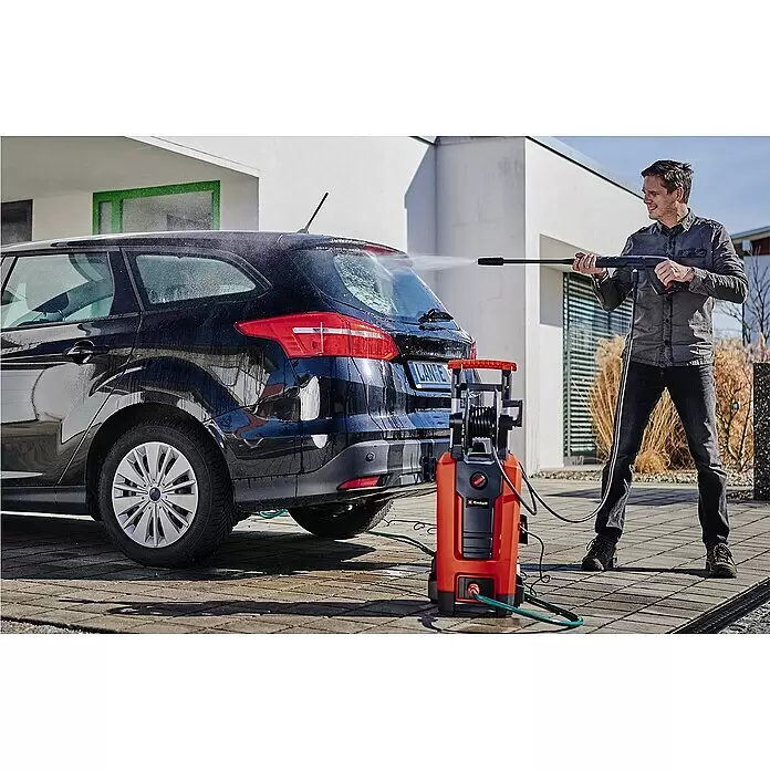 Einhell Expert Hochdruckreiniger TE-HP 140 - 1.900 W, Max. Druck: 140 bar, Fördermenge: 420 l/h - Anwendungsbeispiel