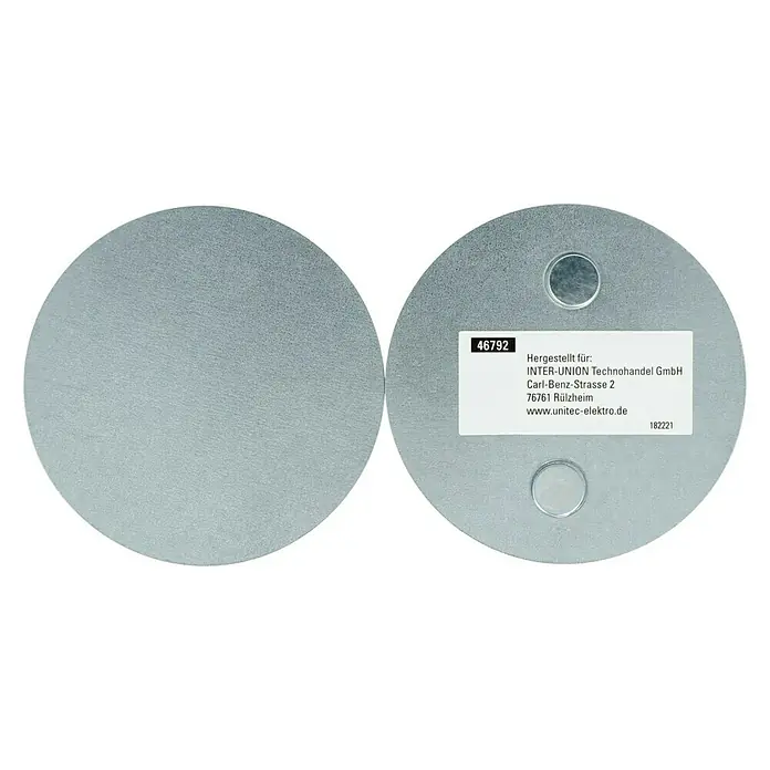 Rauchmelder-Befestigung Universal - Durchmesser: 7 cm, Magnetisch - Zwei runde Metallplatten, eine mit Herstellerinformationen und Löchern, die andere leer, beide in silberner Farbe.