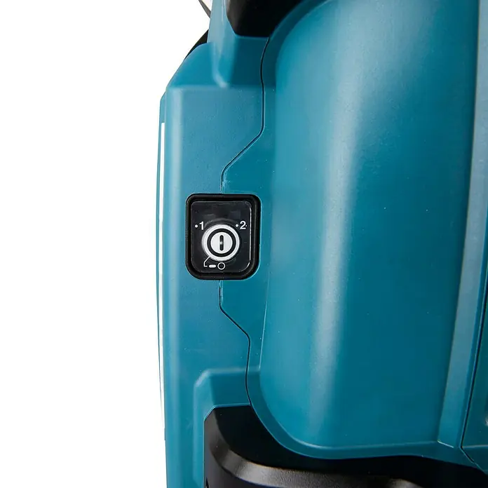 Makita LXT 18V Akku-Laubbläser DUB363PT2V - 18 V, Li-Ionen, 2 Akkus, Blasleistung: 13,4 m³/min - Nahaufnahme eines Makita-Werkzeugs mit einem Schalter, der mit "1" und "2" gekennzeichnet ist, zur Steuerung der Betriebseinstellungen.