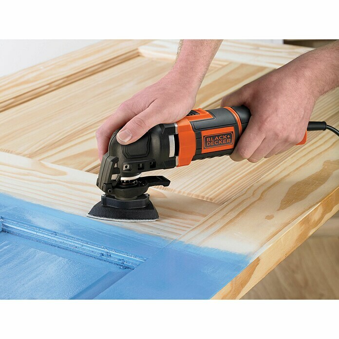 Black+Decker Multifunktionswerkzeug MT300KA-QS300 W, Oszillationswinkel: 2,8° Use Shot