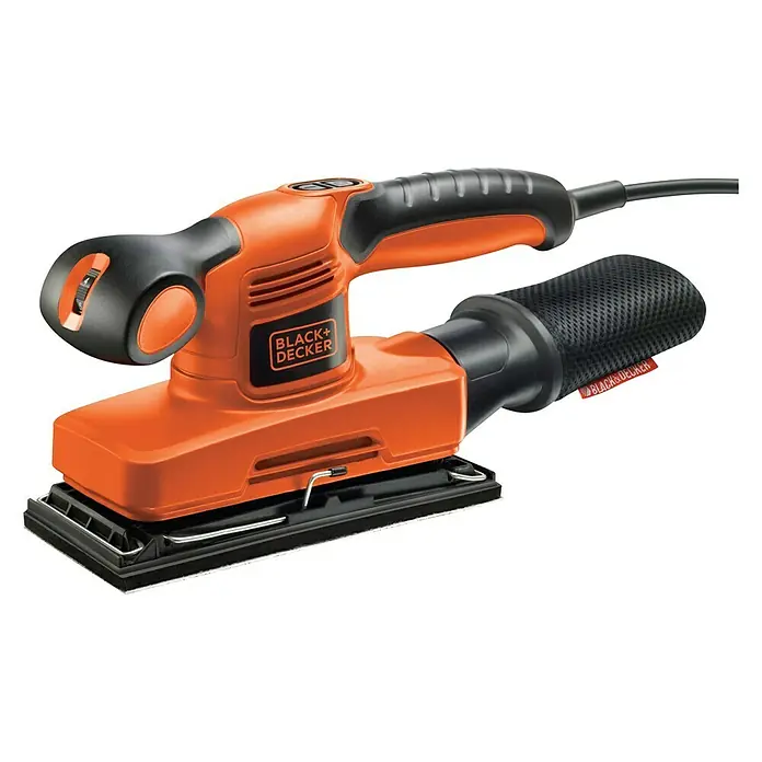 Black+Decker Elektro-Schwingschleifer KA320EKA-QS - 240 W, 14.000 U/min - 30.000 U/min, Länge Schleifplatte: 187 mm, Breite Schleifplatte: 90 mm - Black+Decker-Schwingschleifer in Orange und Schwarz, ideal für Holzbearbeitung und Heimwerkerprojekte. Kompaktes Design für einfache Handhabung.