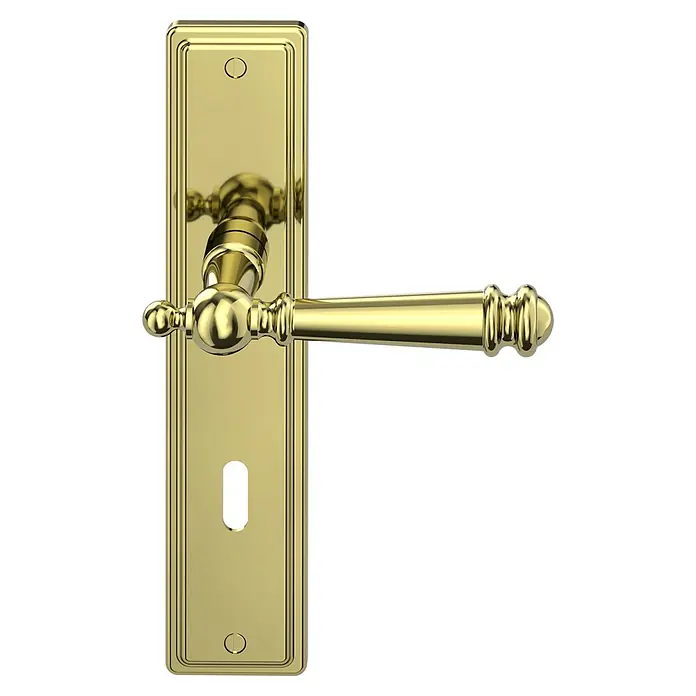 Diamond Doors Classic Drückergarnitur Classic Indiana - Buntbart, Sonstiges - Nahaufnahme einer goldenen Türschnalle mit verzierten Details, die ein elegantes Design und hochwertige Verarbeitung zeigt.
