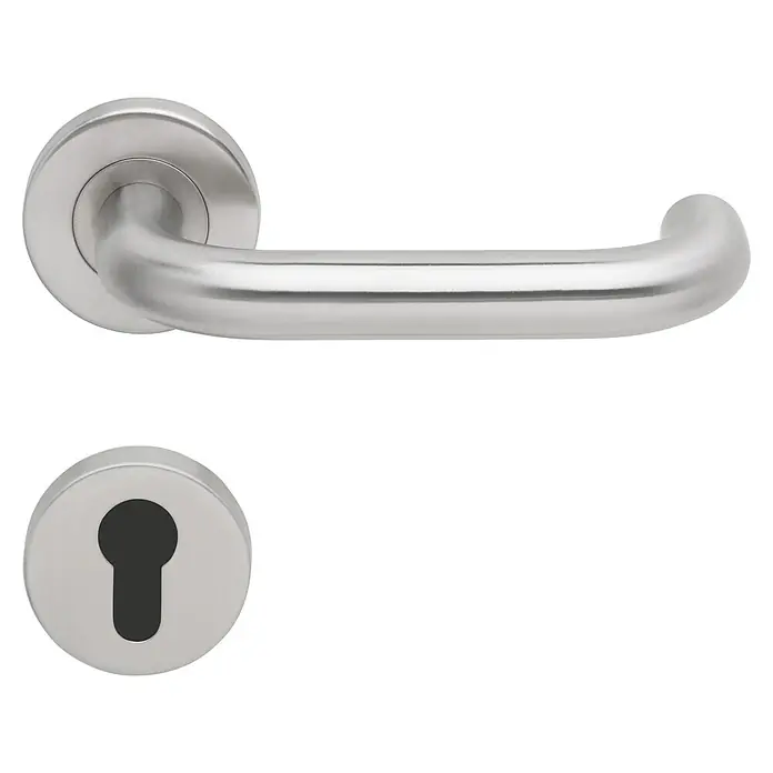 Diamond Doors Modern Drückergarnitur Vermont - Edelstahl, U-Form, Stärke Tür: 40 mm - 45 mm, Profilzylinder - Silberner Türgriff und Schlüsselloch-Rosette auf schwarzem Hintergrund.