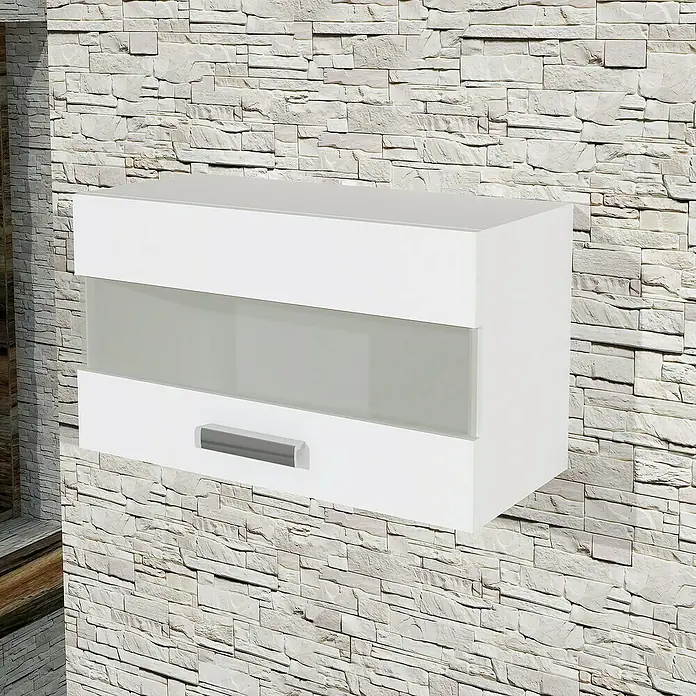 Artysan Armario colgante de baño Fran - L x An x Al: 55 x 23 x 33 cm, Blanco - Armario de pared blanco con puerta de vidrio gris y tirador plateado frente a una pared de piedra. Práctico y elegante para baños modernos.