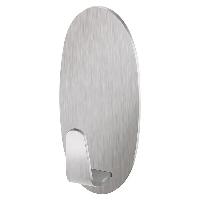 Tesa Powerstrips Selbstklebehaken - Oval, Größe: L, Metallic, 1 Stk. - Nahaufnahme eines Command Haken mit gebürsteter Metalloptik, ideal für die Befestigung ohne Bohren. Praktische Lösung für Ihr Zuhause.