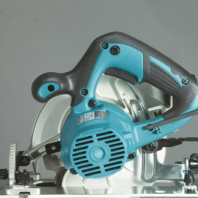 Makita Handkreissäge HS6601J1.050 W, Sägeblatt: Ø 165 mm, Leerlaufdrehzahl: 0 U/min - 5.200 U/min Detail Shot