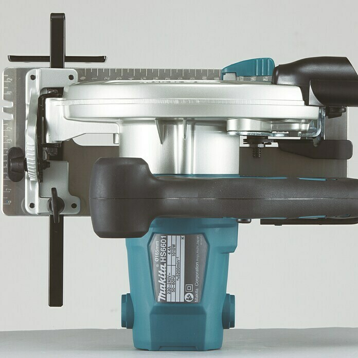 Makita Handkreissäge HS6601J1.050 W, Sägeblatt: Ø 165 mm, Leerlaufdrehzahl: 0 U/min - 5.200 U/min Detail Shot