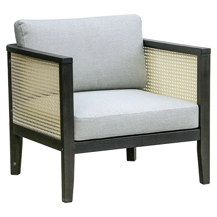 Sunfun Loungesessel Coralie - B x T x H: 72 x 71 x 73 cm, Mattschwarz/Grau - Grauer Sessel mit Rattan-Details und dunklem Holzrahmen, ideal für stilvolle Wohnräume.