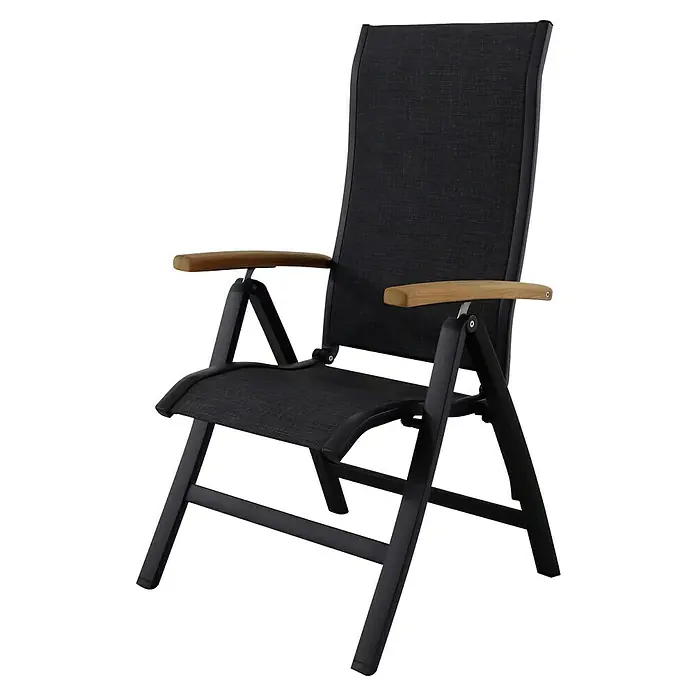Sunfun Melina Sillón de posiciones - Negro, Teca/Textiline/Aluminio, Respaldo regulable - Imagen de una silla de jardín negra con reposabrazos de madera sobre un fondo negro.