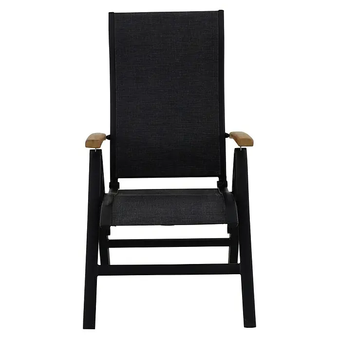 Sunfun Melina Sillón de posiciones - Negro, Teca/Textiline/Aluminio, Respaldo regulable - Primer plano de una silla de jardín negra con reposabrazos de madera y una estructura metálica robusta, ideal para relajarse al aire libre.