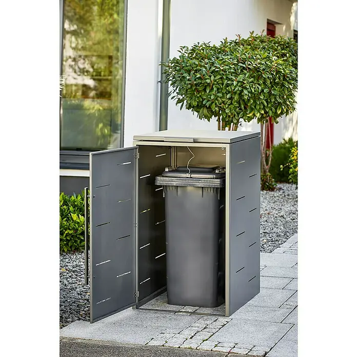 Sunfun Mülltonnenbox - B x T: 67 x 81,5 cm, Anthrazit, Stahl, Geeignet für Anzahl Mülltonnen: 1 Stk. - Grauer Mülltonnenbox mit geöffneter Tür auf einer gepflasterten Fläche. Die Box beherbergt einen grauen Müllbehälter.