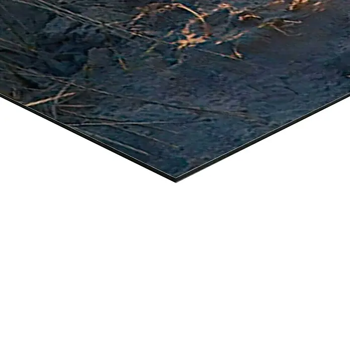 Reinders Decopanel - Dune Path, B x H: 140 x 100 cm - Nahaufnahme einer schmutzigen Oberfläche mit kleinen Ästen, die Textur und Details der Beschaffenheit hervorhebt.