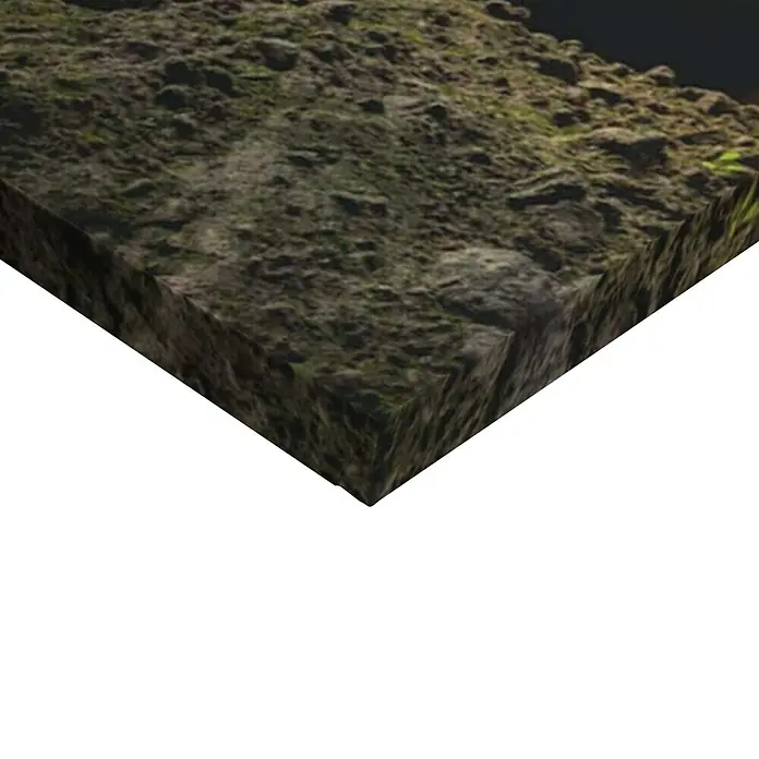 Reinders Holzbild Deco Block - Cave View, B x H: 118 x 70 cm - Detailaufnahme eines quadratischen Bodenstücks mit Erde, Steinen und spärlicher Vegetation, das die Beschaffenheit und Zusammensetzung des Erdreichs zeigt.