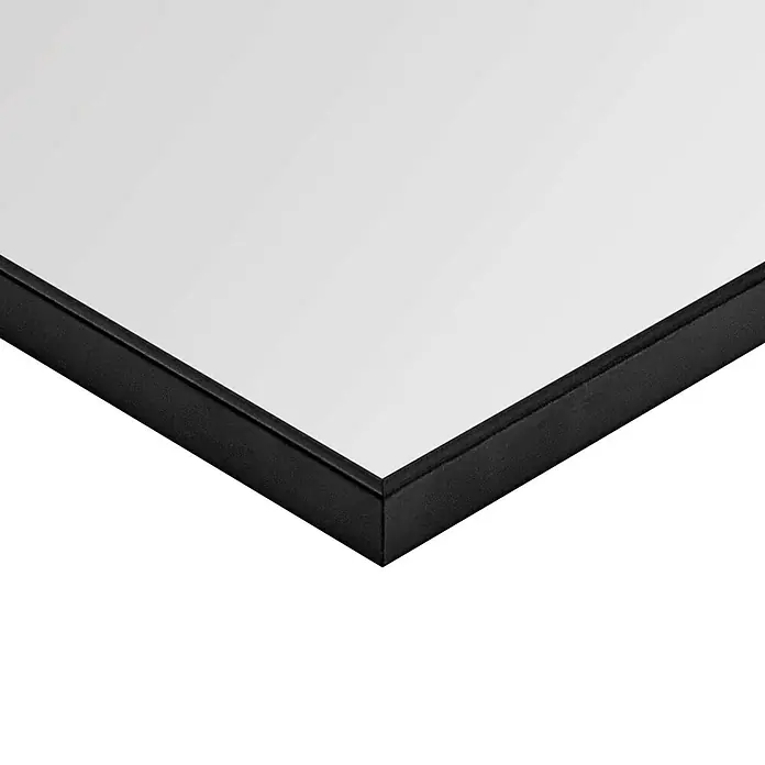 Reinders Bild Slim Frame Black - Dreams Come True, B x H: 30 x 40 cm - Detailansicht einer modernen, weißen Deckenleuchte mit einem schlanken, schwarzen Rahmen, ideal für eine stilvolle Innenraumbeleuchtung.