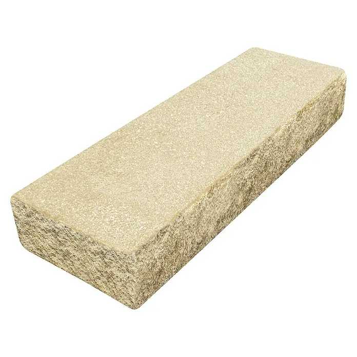 Diephaus Stamford Blockstufe - Sandstein, 100 x 34,5 x 15 cm, Beton - Nahaufnahme eines rechteckigen Schleifsteins, der zum Schärfen von Messern und Werkzeugen verwendet wird. Der Stein hat eine raue, abrasive Oberfläche.