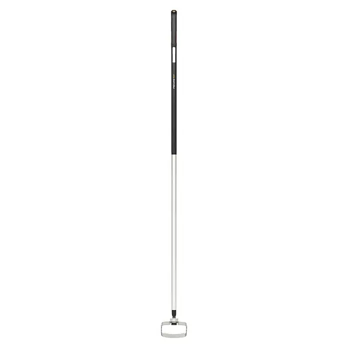 Fiskars Xact Jäter - Arbeitsbreite: 13,5 cm, Zweischneidige Klinge - Sharper Image Stabstaubsauger mit schlankem Design in Schwarz und Silber für effiziente Reinigung.