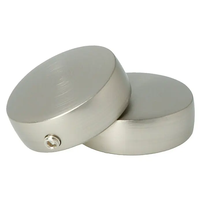 Expo Ambiente Endstück Cap - Edelstahloptik, Geeignet für: Gardinenstangen Ø 25 mm, 2 Stk. - Nahaufnahme von zwei Endkappen aus gebürstetem Nickel, die für ein modernes und elegantes Aussehen sorgen.