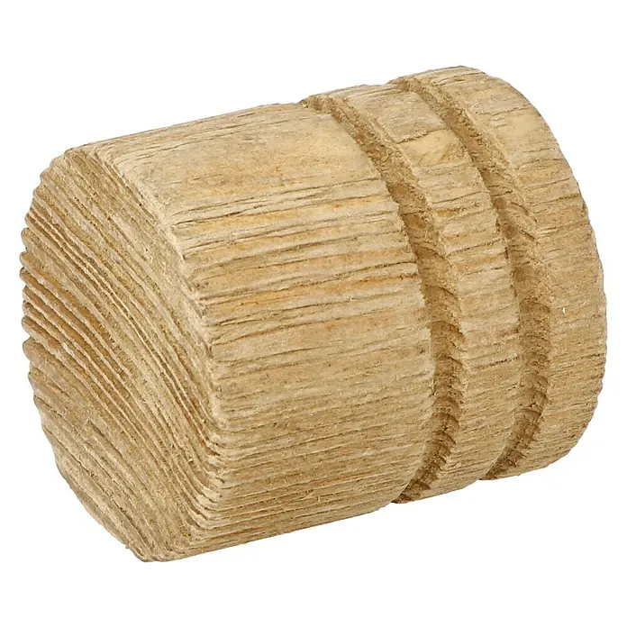 Expo Ambiente Endstück Rill-Cap - 2 Stk., Eiche, Geeignet für: Gardinenstangen Ø 28 mm - Nahaufnahme eines Holzdübels mit Rillen, ideal für Holzbearbeitungs- und Bastelprojekte, der eine robuste und natürliche Verbindung bietet.