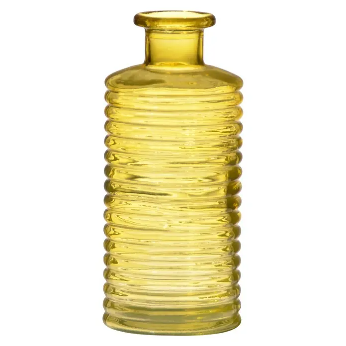 Vase LineØ x H: 14,5 x 31 cm, Glas, Amber - Ein gelber Glasvase mit gerippter Oberfläche und breitem Hals für Blumenarrangements.