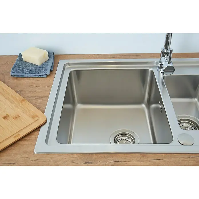 Respekta Fregadero encastrable Chicago - 100 x 50 cm, Acero inoxidable - Fregadero de cocina de acero inoxidable con escurridor, perfecto para cocinas modernas. Incluye grifo, dispensador de jabón y desagüe para una fácil instalación.