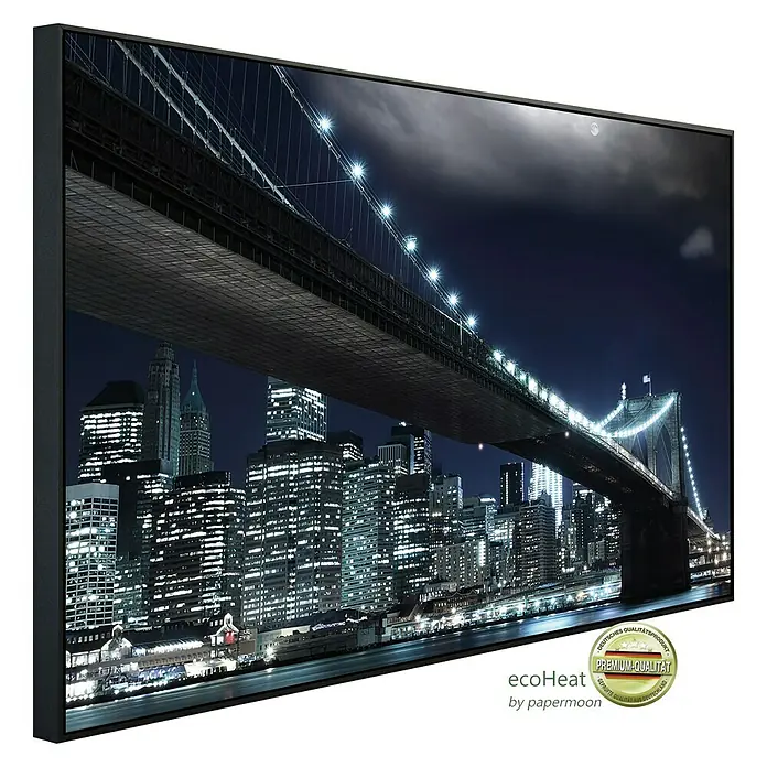 Papermoon Infrarot-Bildheizkörper Brooklyn Bridge bei Nacht - 120 cm x 600 mm, 1.200 W - Wandheizung mit New York-Brückenmotiv. Energiesparende Infrarotheizung mit hochwertigem Druck, ideal für eine gemütliche Raumatmosphäre und effiziente Wärme.