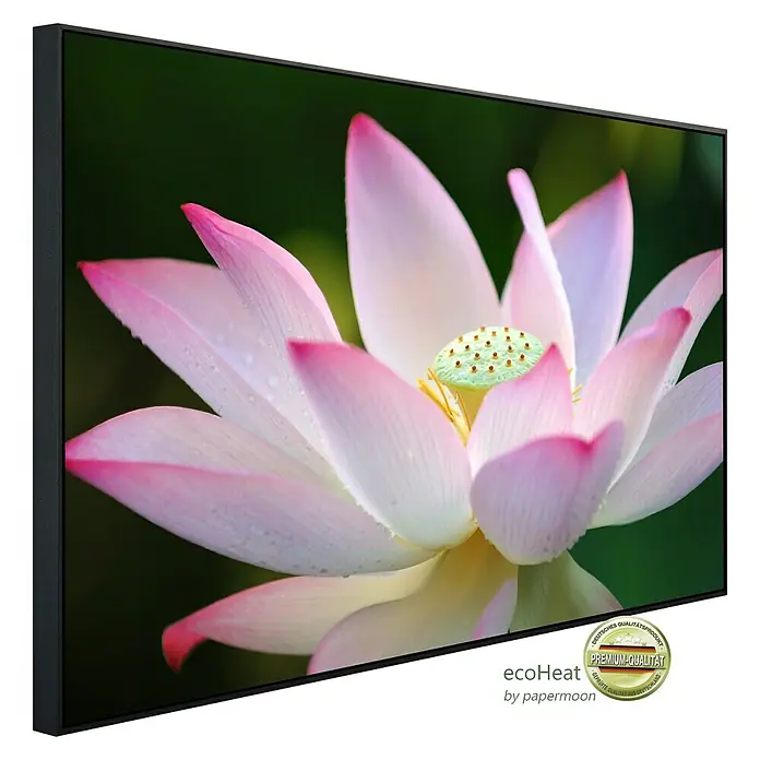 Papermoon Infrarot-Bildheizkörper Lotus Blume 1 - 120 x 60 cm, 1.200 W - Nahaufnahme eines Ecoheat-Heizpaneels mit einem rosa Lotusblumenmuster.
