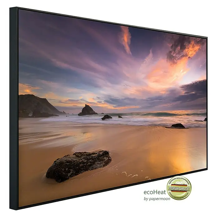 Papermoon Infrarot-Bildheizkörper Strand Sonnenuntergang120 x 75 cm, 900 W - Ein gerahmtes Wandbild von Ecoheat by pepmonacan mit einem Strandmotiv bei Sonnenuntergang. Premium-Qualität für Ihr Zuhause.