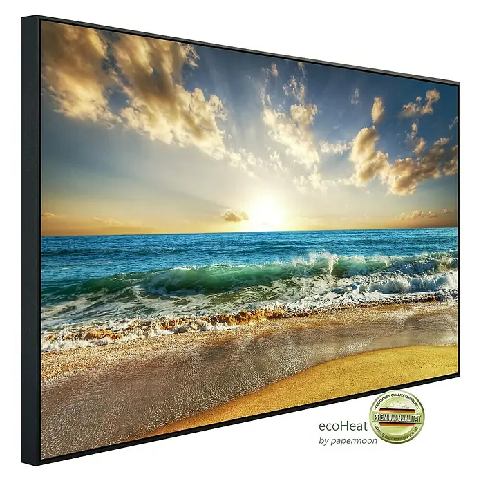 Papermoon Infrarot-Bildheizkörper Strand im Sonnenuntergang Thailand - 90 x 50 cm, 450 W - Ein gerahmtes Wandbild mit einem sonnigen Strandmotiv. Das Bild zeigt einen ruhigen Strand mit sanften Wellen und einem strahlenden Sonnenuntergang.