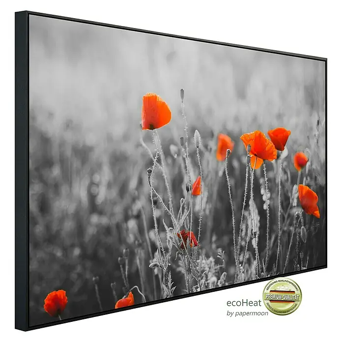 Papermoon Infrarot-Bildheizkörper Rote Mohnblumen 2 - 120 x 60 cm, 1.000 W - Das gerahmte Kunstwerk zeigt eine malerische Mohnblumenwiese in Schwarzweiß, wobei die Blüten leuchtend rot hervorgehoben sind.