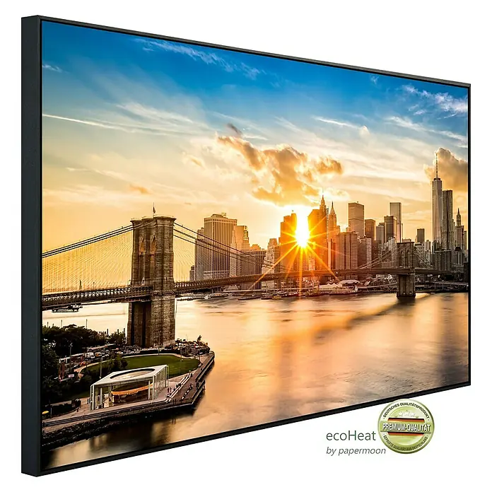 Papermoon Infrarot-Bildheizkörper Brooklyn Bridge Sonnenuntergang 1 - 60 x 50 cm, 350 W - Das gerahmte Wandbild zeigt eine atemberaubende Skyline von New York bei Sonnenuntergang. Hochwertiger Kunstdruck für stilvolle Raumgestaltung.