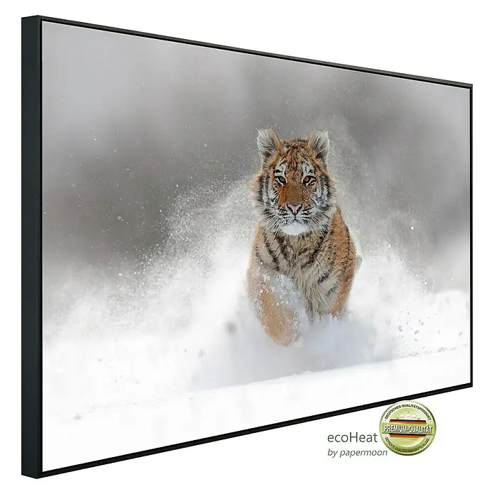 Papermoon Infrarot-Bildheizkörper Sibirischer Tiger - 100 cm x 600 mm, 600 W - Ein gerahmtes Bild eines Tigers im Schnee. Hochwertiges Produkt für die Wandgestaltung.