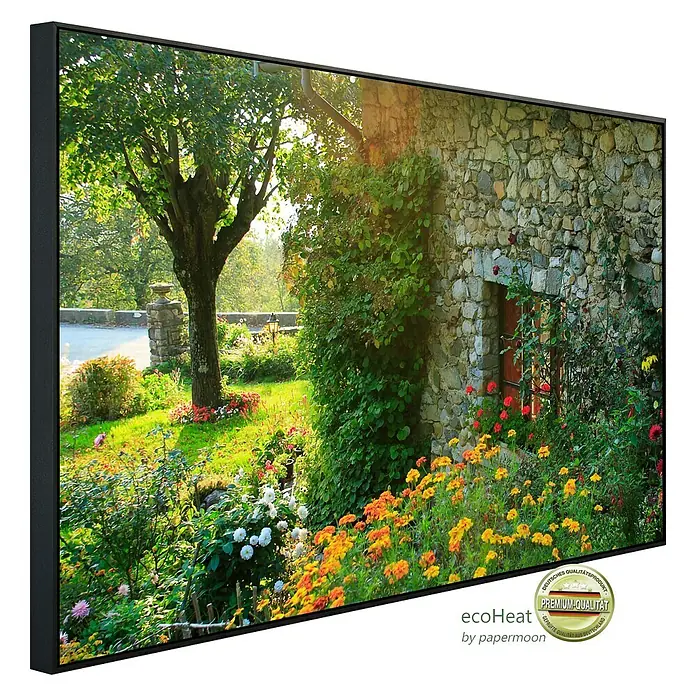 Papermoon Infrarot-Bildheizkörper Französisches Landhaus - 120 x 60 cm, 1.000 W - Das Wandbild zeigt ein idyllisches Steinhaus mit üppiger Blumenpracht und verleiht jedem Raum eine warme, natürliche Atmosphäre.