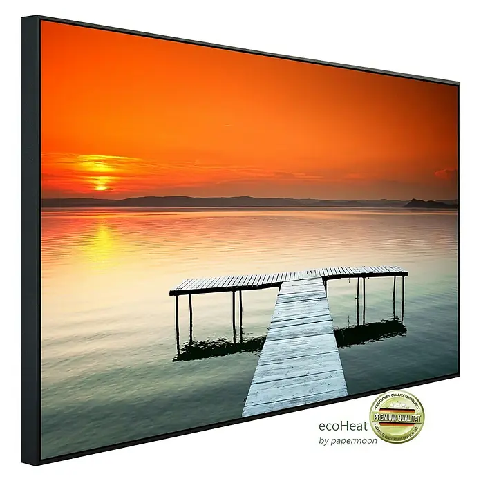 Papermoon Infrarot-Bildheizkörper Sonnenuntergang am Plattensee - 120 x 60 cm, 1.000 W - Das EcoHeater Bild mit einem sonnenuntergangsähnlichen Hintergrund und Steg, gerahmt, ist ein toller Hingucker.