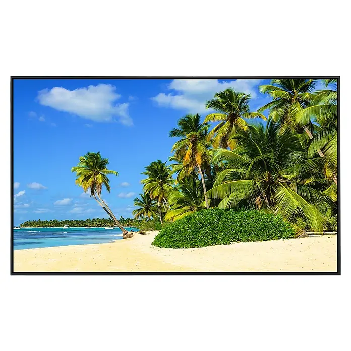 Papermoon Infrarot-Bildheizkörper Exotischer Palm Beach - 120 cm x 600 mm, 1.200 W - Atemberaubende Aufnahme eines tropischen Strandes mit Palmen, blauem Himmel und weißem Sand, gerahmt in einem eleganten schwarzen Rahmen.