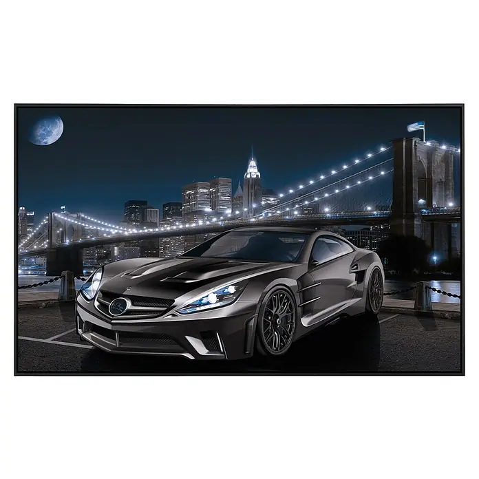 Papermoon Infrarot-Bildheizkörper Manhatten Car II - 60 x 50 cm, 350 W - Schwarzer Sportwagen vor der Skyline von New York bei Nacht, eine elegante Kombination aus Leistung und urbaner Szenerie.