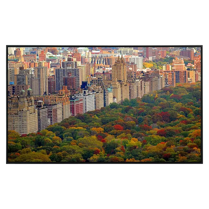 Papermoon Infrarot-Bildheizkörper Zentralpark - 600 x 500 mm, 350 W - Luftaufnahme von New York City im Herbst. Die bunten Blätter der Bäume im Central Park kontrastieren mit den hohen Gebäuden.
