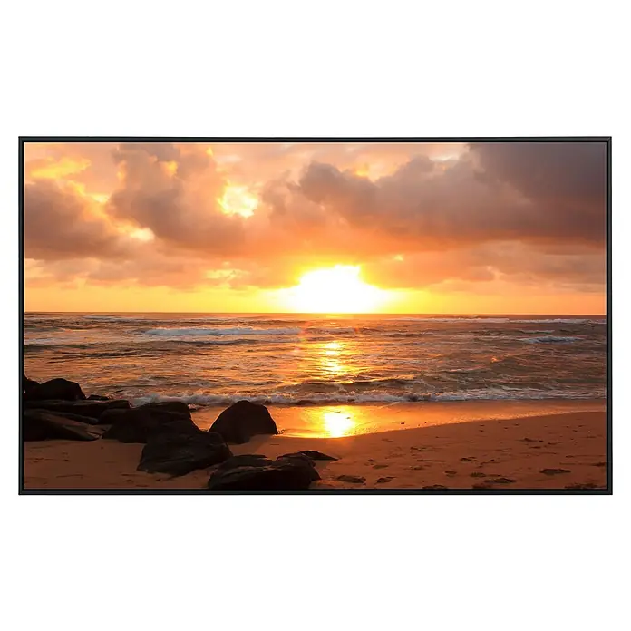 Papermoon Infrarot-Bildheizkörper Sonnenaufgang über Lihue Beach - 60 x 50 cm, 350 W - Goldener Sonnenuntergang über dem Meer, eingefangen in einem stilvollen Rahmen. Ein friedlicher Anblick, der Ruhe in jeden Raum bringt.