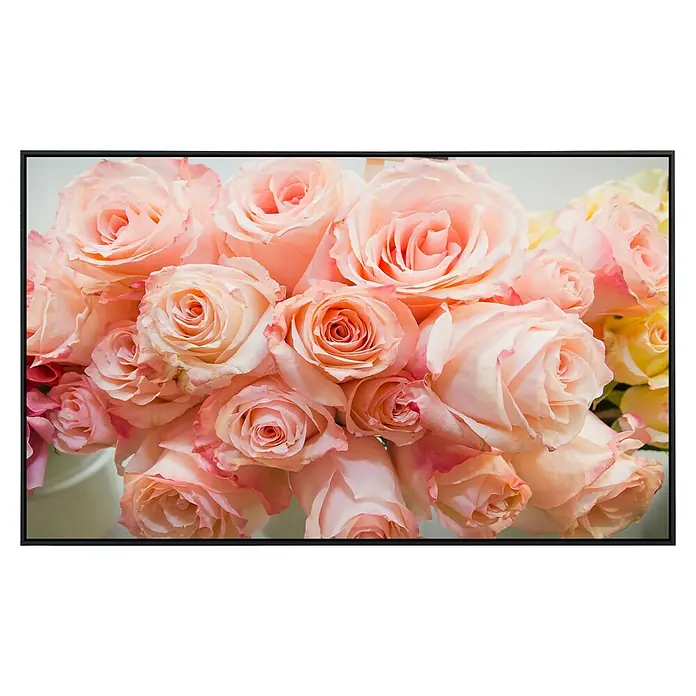 Papermoon Infrarot-Bildheizkörper Rosa Rosen 3 - 60 x 50 cm, 350 W - Nahaufnahme eines Straußes zarter, pfirsichfarbener Rosen mit subtilen Farbabstufungen, die die Eleganz und Schönheit dieser Blüten hervorheben.