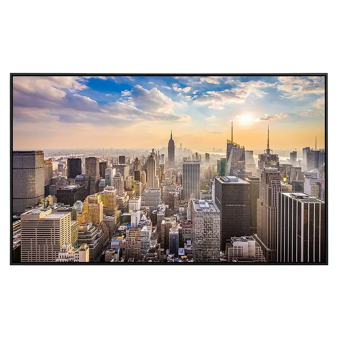 Papermoon Infrarot-Bildheizkörper Manhattan Skyline 1 - 120 cm x 600 mm, 1.200 W - Auf dem Foto ist eine Nahaufnahme des New Yorker Fernsehers mit Blick auf die Skyline zu sehen, die ein beeindruckendes visuelles Erlebnis bietet.