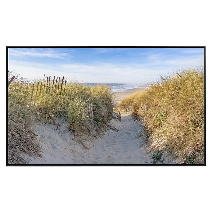 Papermoon Infrarot-Bildheizkörper Dünen in der Bretagne - 100 x 60 cm, 800 W - Sandweg durch Dünen zum Meer mit hölzernen Zäunen und üppigem Gras, der die Küstenlandschaft hervorhebt.\n